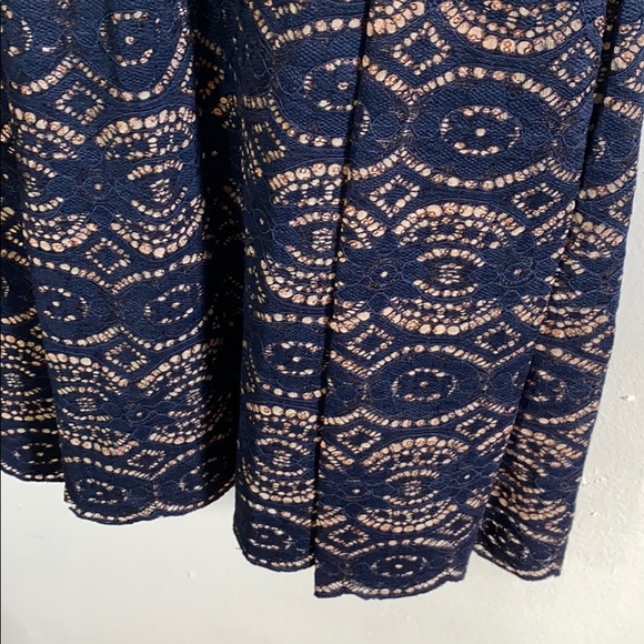 Vince Camuto Sheath Dress - Picture 10 of 14